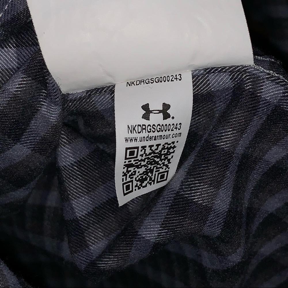 Men’s Small (S) UNDER ARMOUR ColdGear THREADBORNE Black Gray Insulated Shirt NEW - Picture 14 of 15